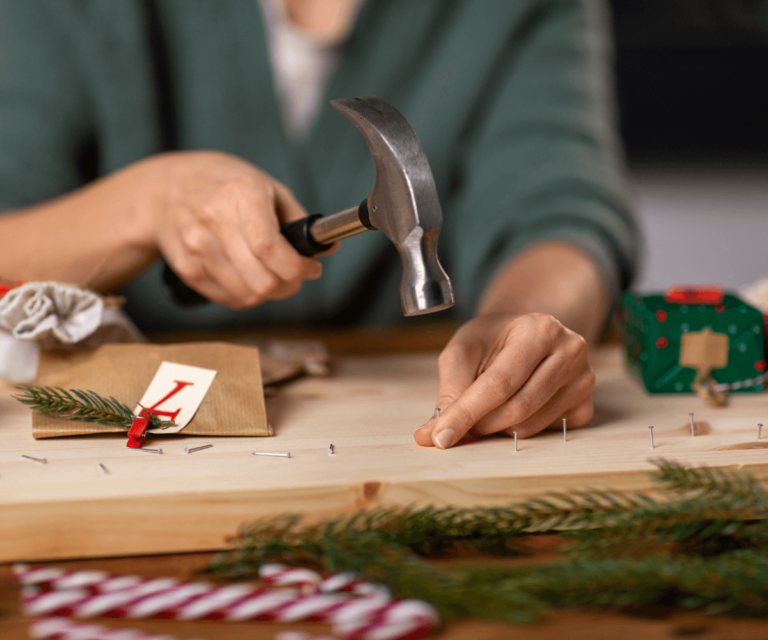 Comment créer votre propre calendrier de l'avent personnalisé : Des idées uniques pour chaque jour